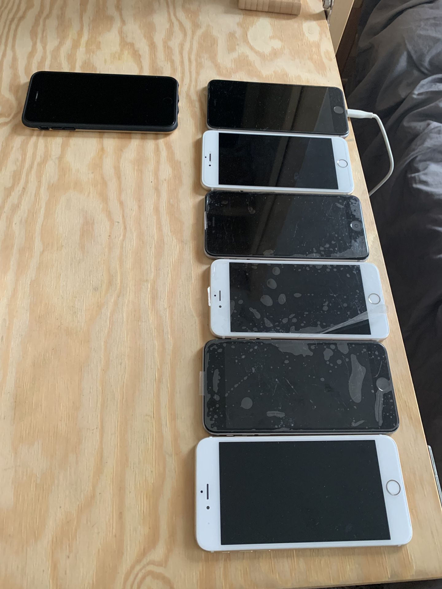 5 Iphone 6plus All iCloud lock 🔐 200$ for all 5
