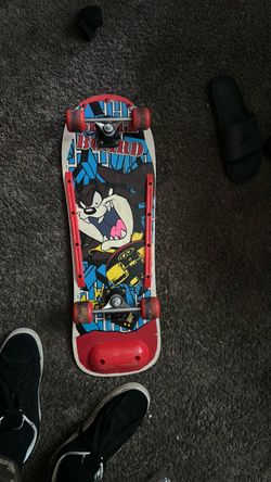 Tasmania devil skateboard