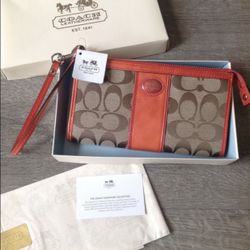 COACH Signature Coral & Tan Wristlet Wallet