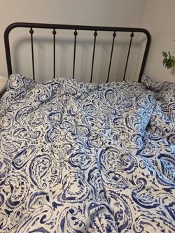 Meat Frame bed Queen/Full