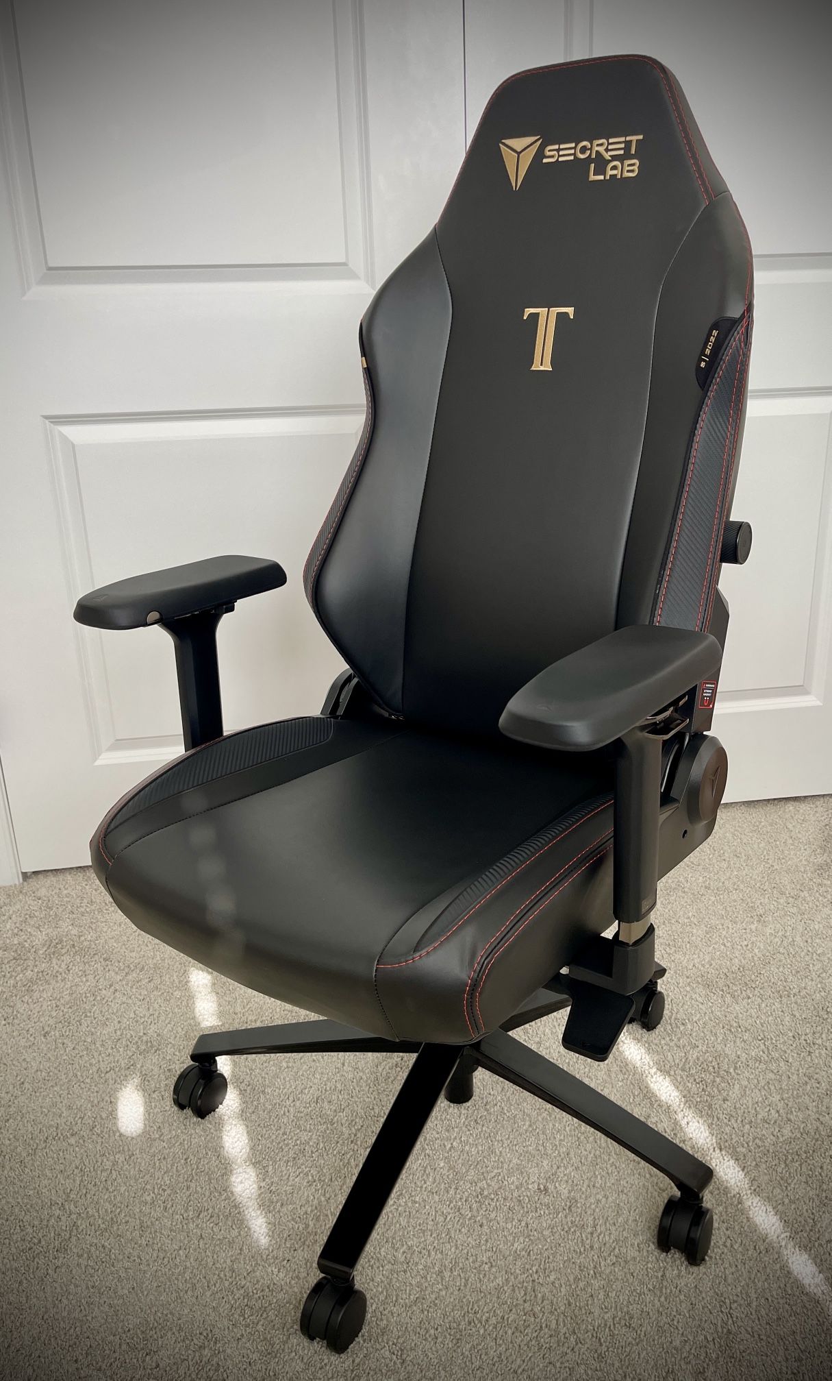 Titan Evo 2022 Series chair
