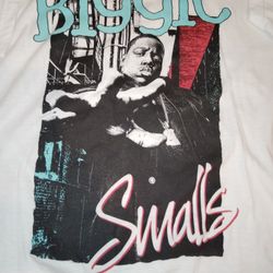 Notorious B.I.G. Biggie Smalls Tie-Dye T-Shirt in size medium features a graphic print design with a crew neck and short sleeves, perfect for any casu