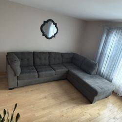 Gray Sectional Couch 