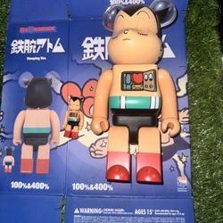 Astro Bearbrick 400& 100 % 
