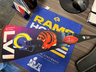 Rams vs bengals Super bowl Pennant
