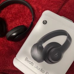Beats Studio Pro