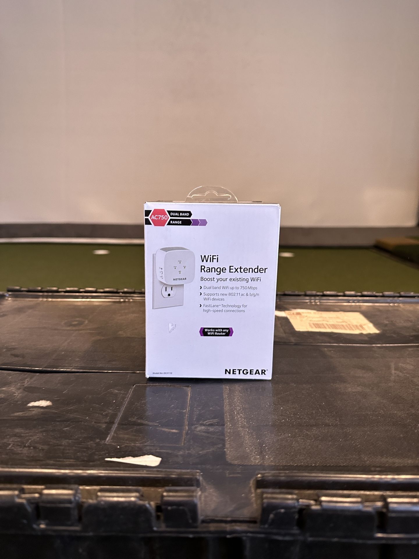 NETGEAR AC750 Dual Band WiFi Range Extender