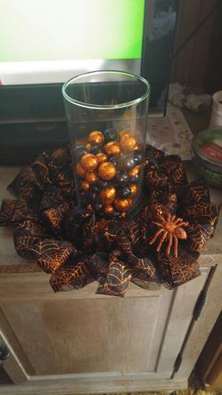 Halloween centerpiece
