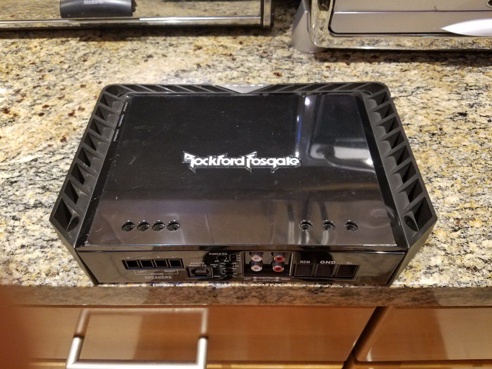 Rockford Fosgate T400.2 amplifier