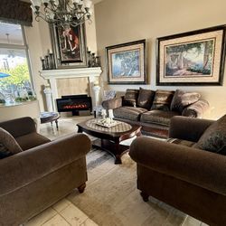 3 Matching Couch Set 