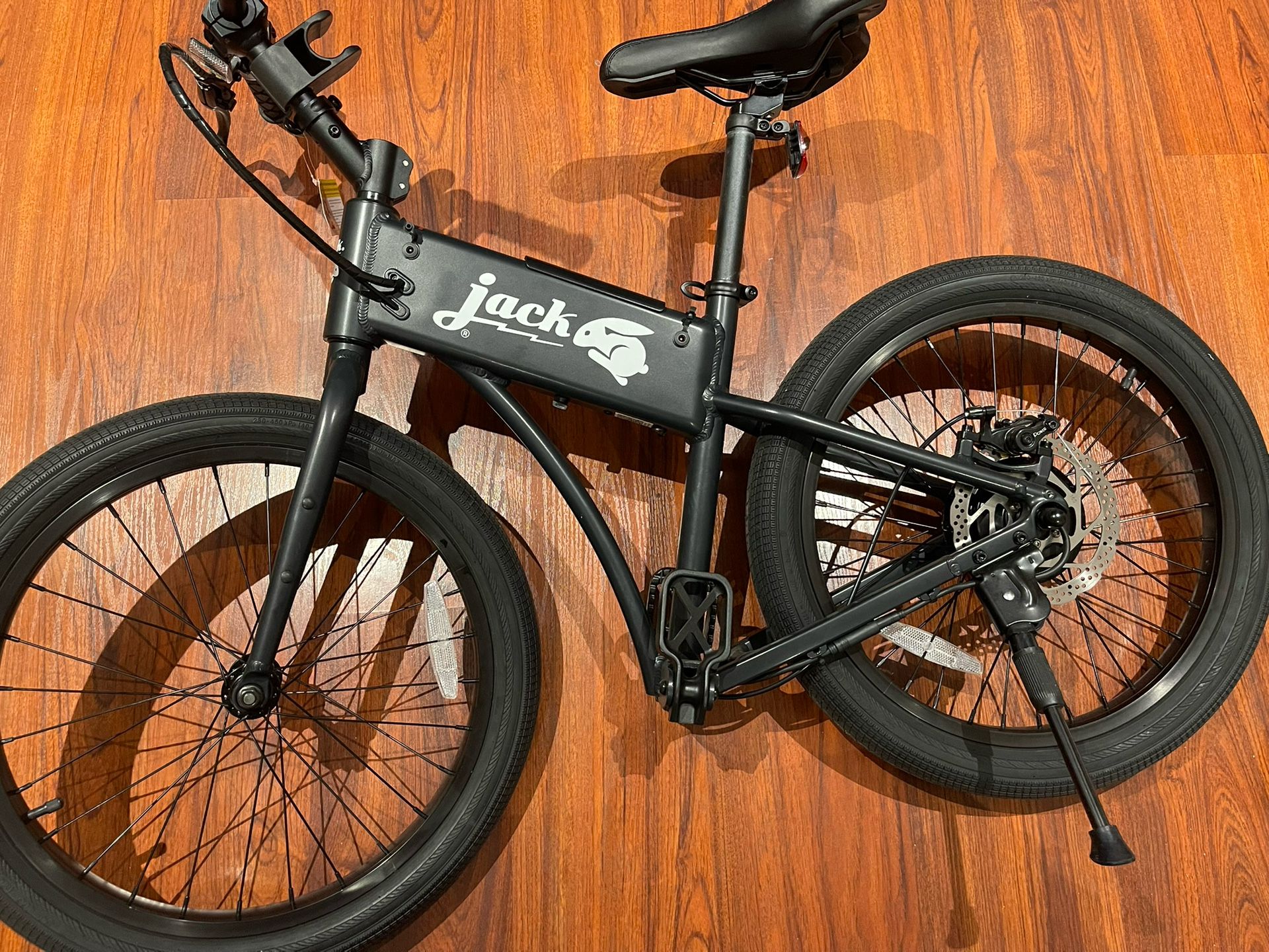 BRAND NEW JACK RABBIT OG2 ELECTRIC BICYCLE