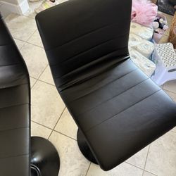 Bar Stools 