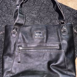 Reaction Kenneth Cole Black Purse