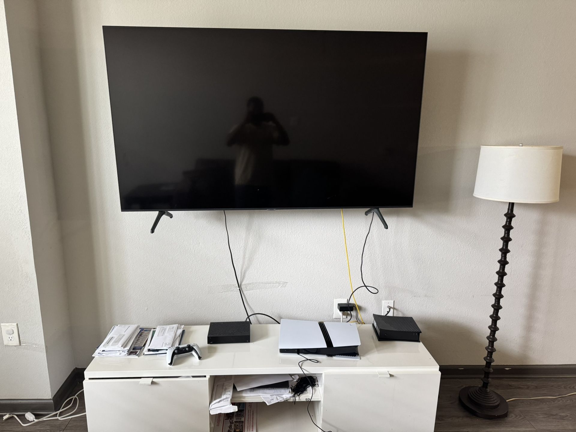 White Tv Stand