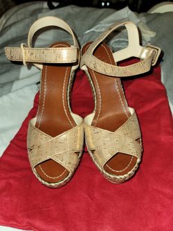 Christian Louboutin Wedge 39