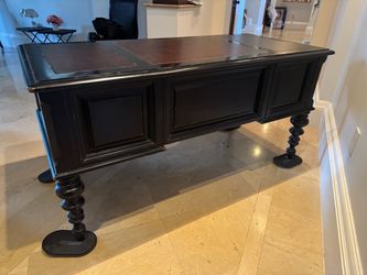 Tommy Bahama Kingstown Deep Rich Black Port Royal Desk