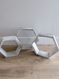 Set of 3 Hexagon Wood Wall Shelves
