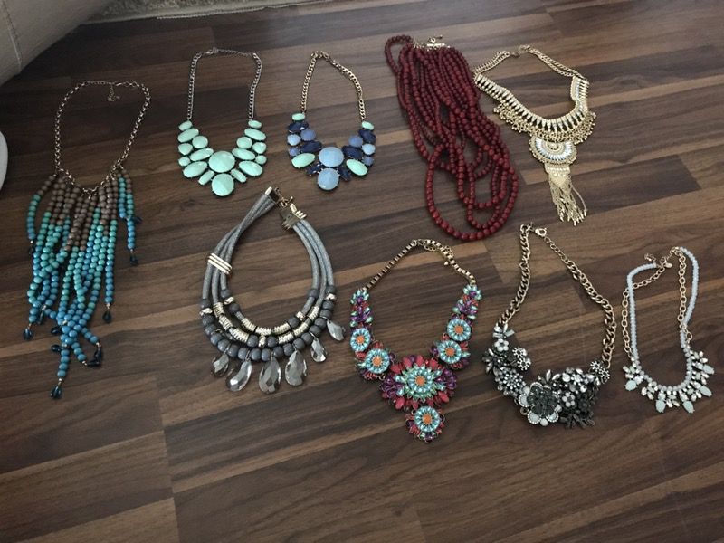Huge jewelry Lot over 30 pieces CHARMING CHARLIE