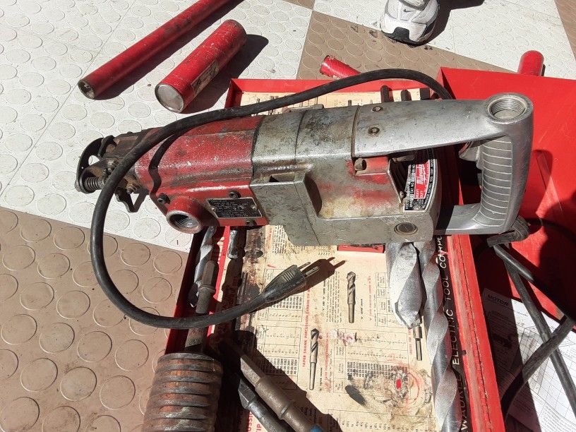Heavy Duty Milwaukee Rotary Hammer Drill