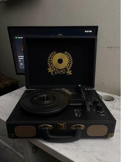 Retro Music Record Player