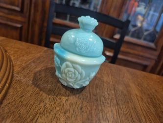 70s Avon moonwind powder jar