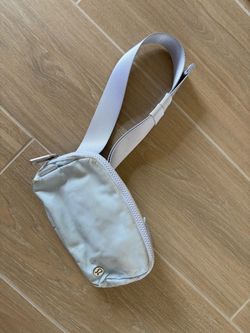 Lululemon belt bag