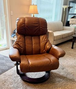 Stress-free leather recliner