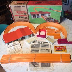 1960's Hot Wheels Racetrack Sprint Set