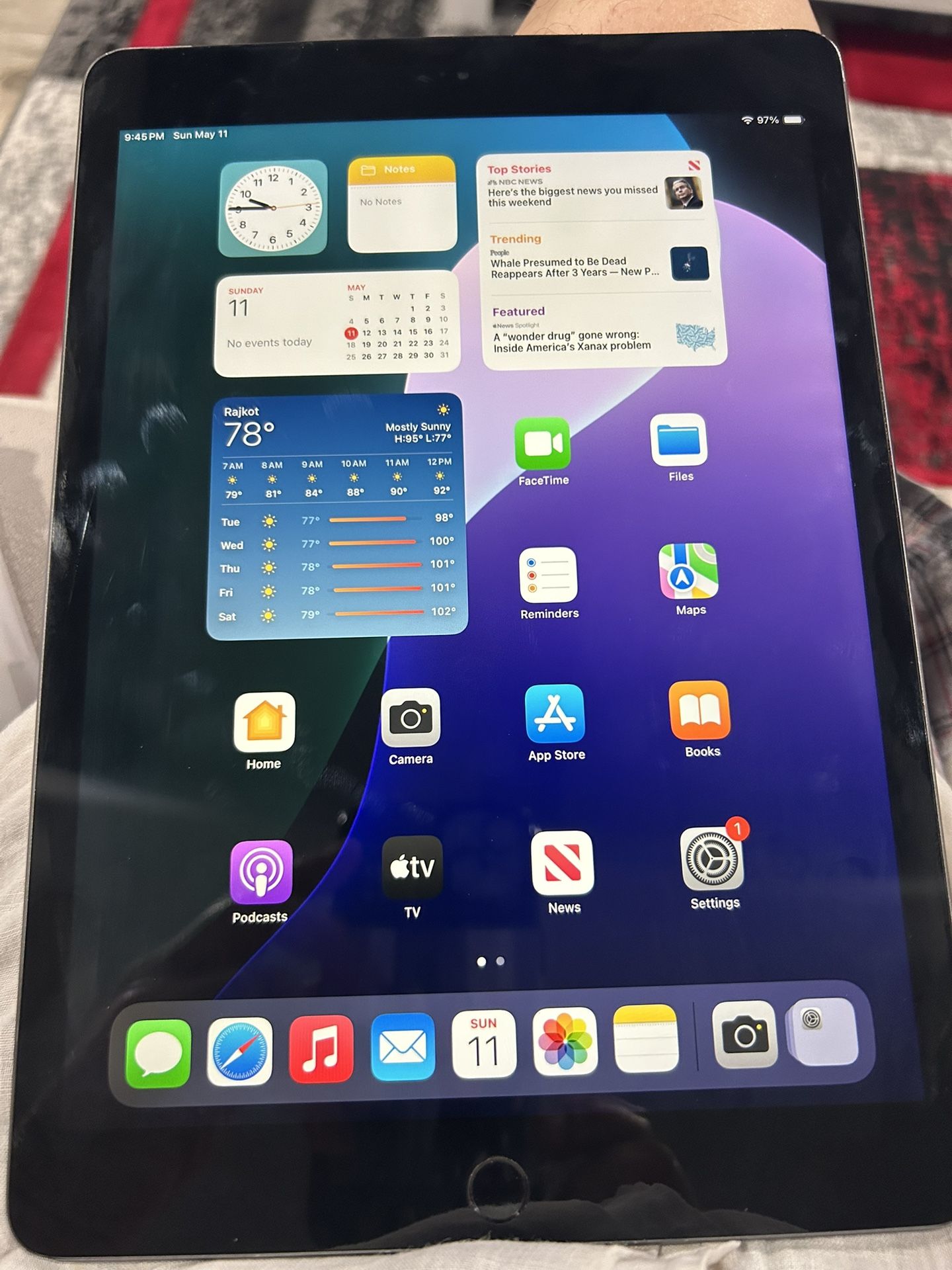 PRICE DROPPED!!Apple iPad Generation 9 (WiFi & Cellular )