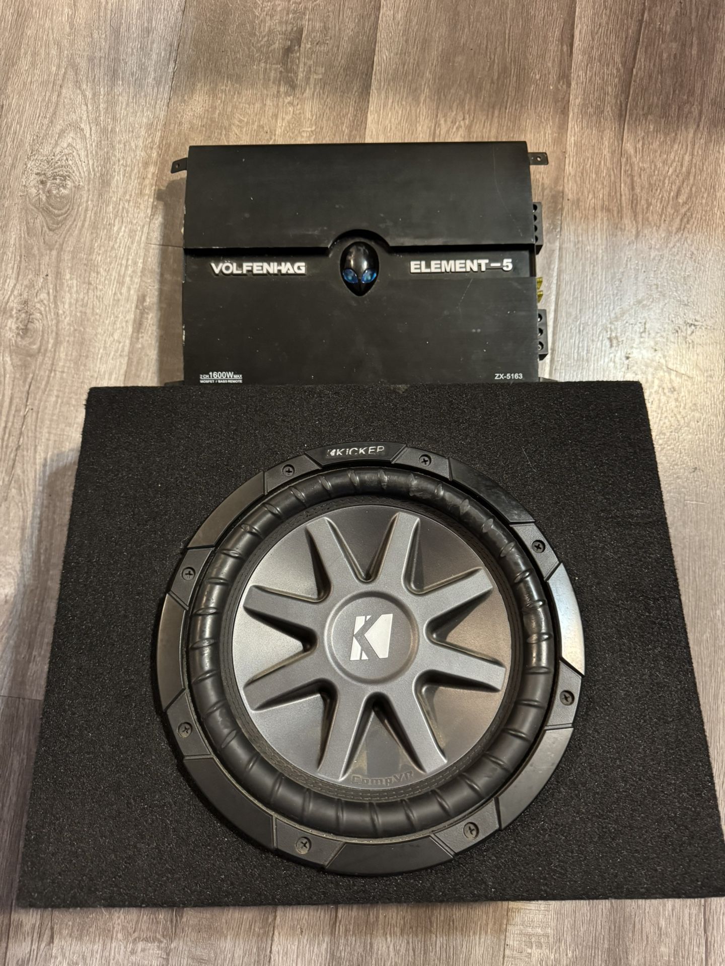 10” Kicker Subwoofer And 1600 W Amplifier