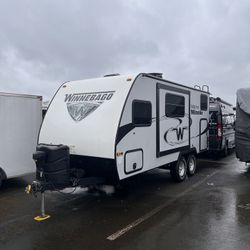 2019 Minnie 2100bhTravel Trailer 