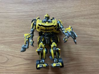Transformers MPM-3 BUMBLEBEE AUTOBOT CHEVROLET Masterpiece