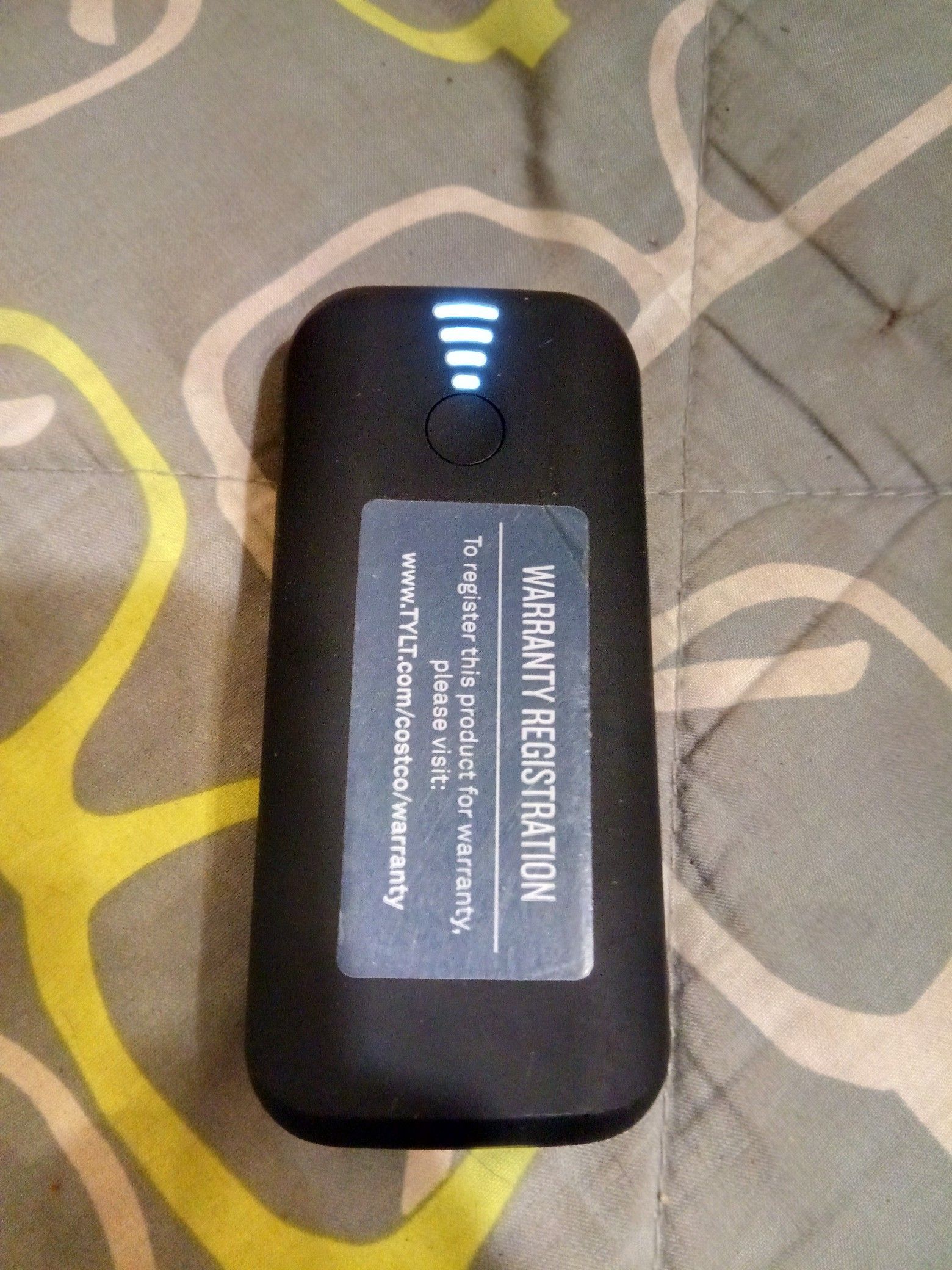 TYLT Black Portable Charger 5200mAh/19.24Wh