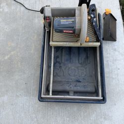 Ryobi Wet Tile Cutter