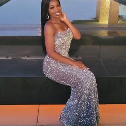 Dazzle In style Prom dress !!! 