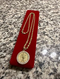10k gold Rope chain with Saint Christopher pendant