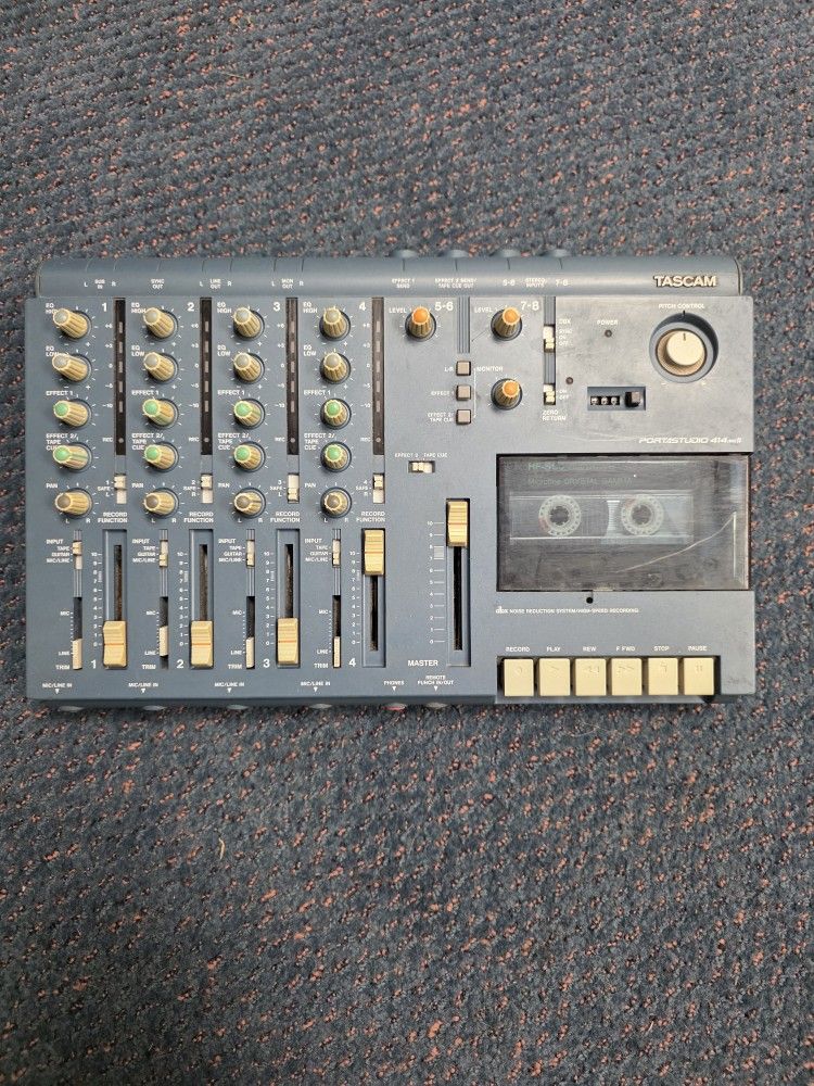 TASCAM PORTASTUDIO 414 MKII