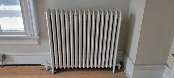 Vintage Cast Iron Radiator- 18 Ribs