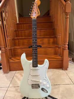 Squier Classic Vibe FSR Stratocaster