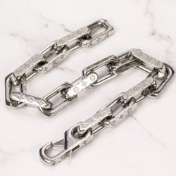 Louis Vuitton Men Bracelet