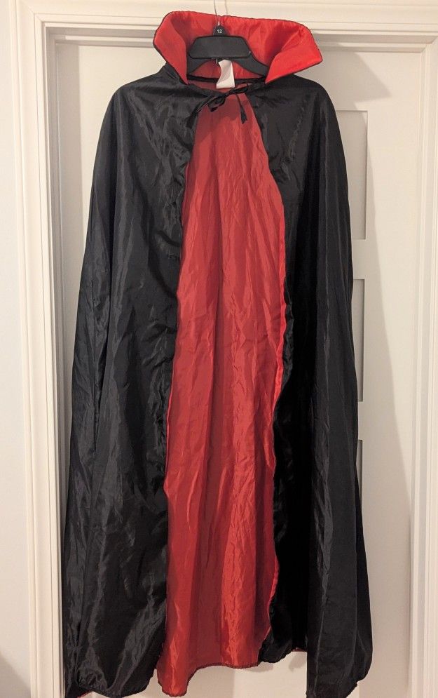 Vampire Dracula Cape Halloween Costume 