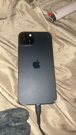 Apple iPhone 15 plus in Midnight Black