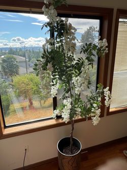 Artificial White Wisteria Tree with Decorative Planter
