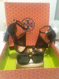 Tory Burch shoes size 7 Shades Tory Burch never been word 140..obo
