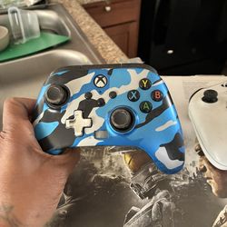 Xbox One Controllers