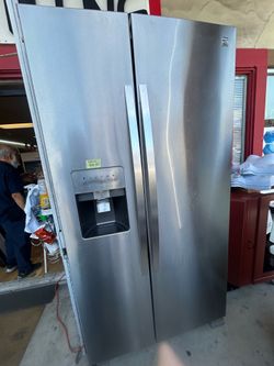 Kenmore side-by-side refrigerator