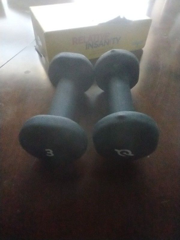 3 Ibs Dumbbels