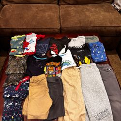 Boys Size 4/5 Clothing Bundle. Everything in good condition. Located in Murray 