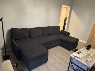 Couch 4 seater with storage
