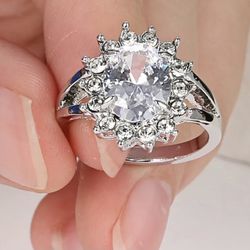 Women engagement Ring
